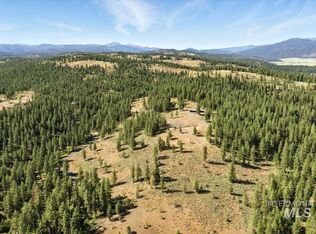 6 Van Dorn Dr, New Meadows, ID 83654