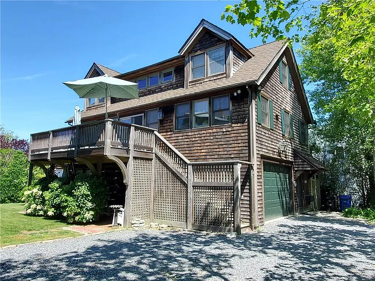 3 Ledge Rd — Photo 1
