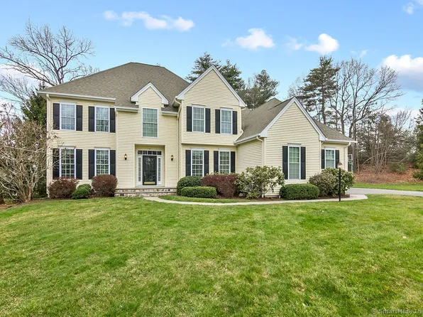 9 Camden Way, Avon, CT 06001