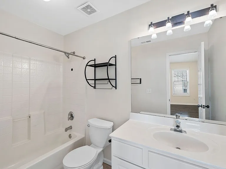 101 Palmwood Ct — Photo 39