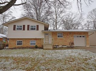 10582 Chelmsford Rd, Cincinnati, OH 45240