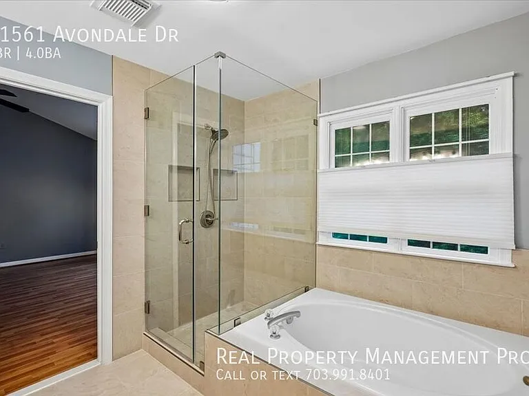 11561 Avondale Dr — Photo 21