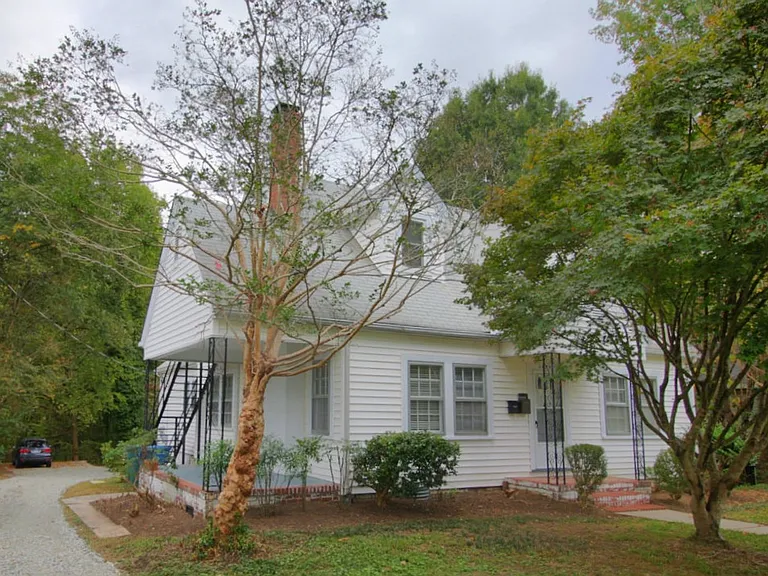 2839 Chapel Hill Rd #A — Photo 3