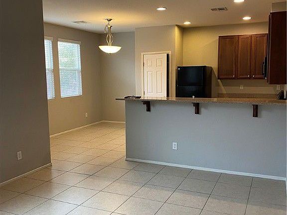 5th image of 7727 Ornamento Way