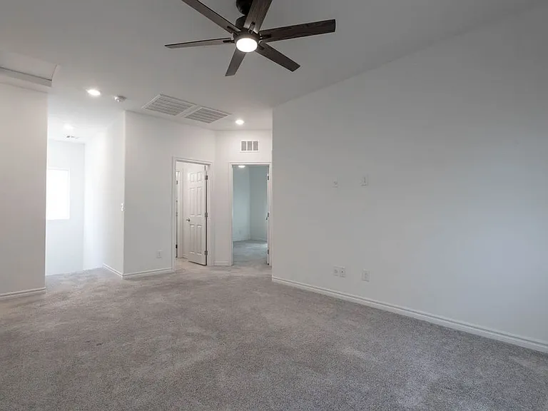 7126 Calvert Cliffs St — Photo 19
