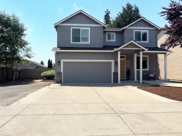 821 SE 11th Street, Battle Ground, WA 98604