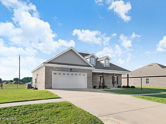 3rd image of 211 S Merganser Drive