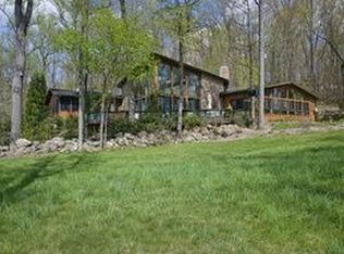 1100 Davis Ln, Chester Sprgs, PA 19425