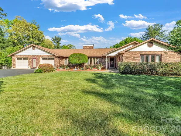 218 Brown Rd, Hendersonville, NC 28791