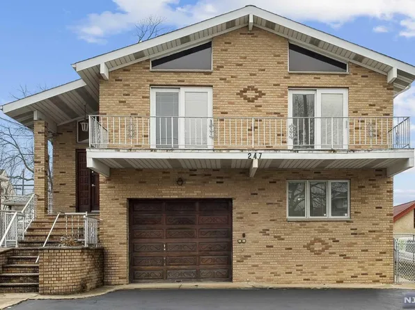 247 Morningside Ave, Cliffside Park, NJ 07010