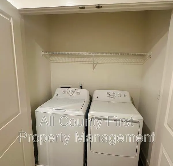 5788 Calle Vista Dr — Photo 6