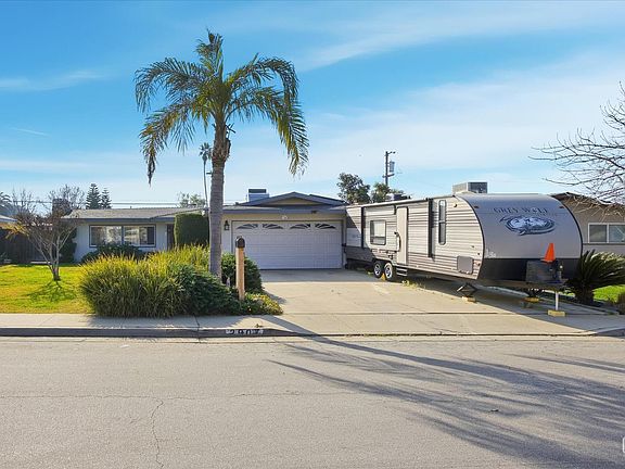 3rd image of 2907 Gill Ave