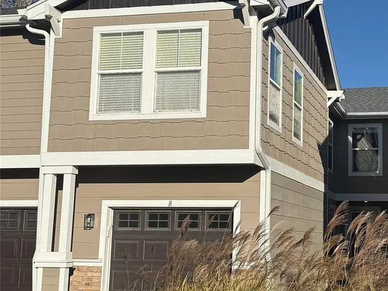 17337 Waterhouse Cir #B — Photo 22