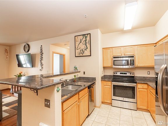 2nd image of 18527 101st Avenue Ct E Unit 117