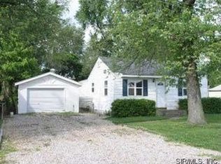 108 Walnut St, Cahokia, IL 62206