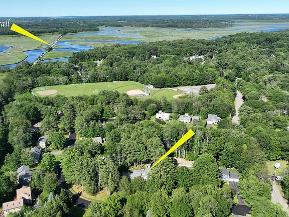 2nd image of 26 Burnham Woods Circle