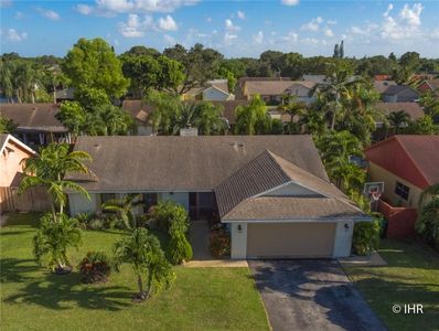 8310 NW 52nd Ct, Fort Lauderdale, FL, 33351