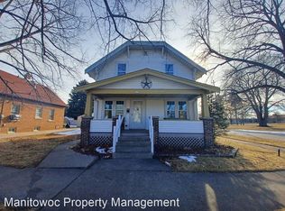 2115 Hamilton St #A, Manitowoc, WI 54220