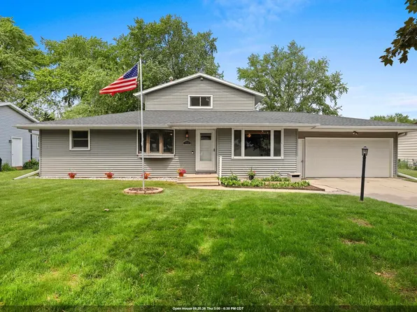 1248 April Ln, Green Bay, WI 54304