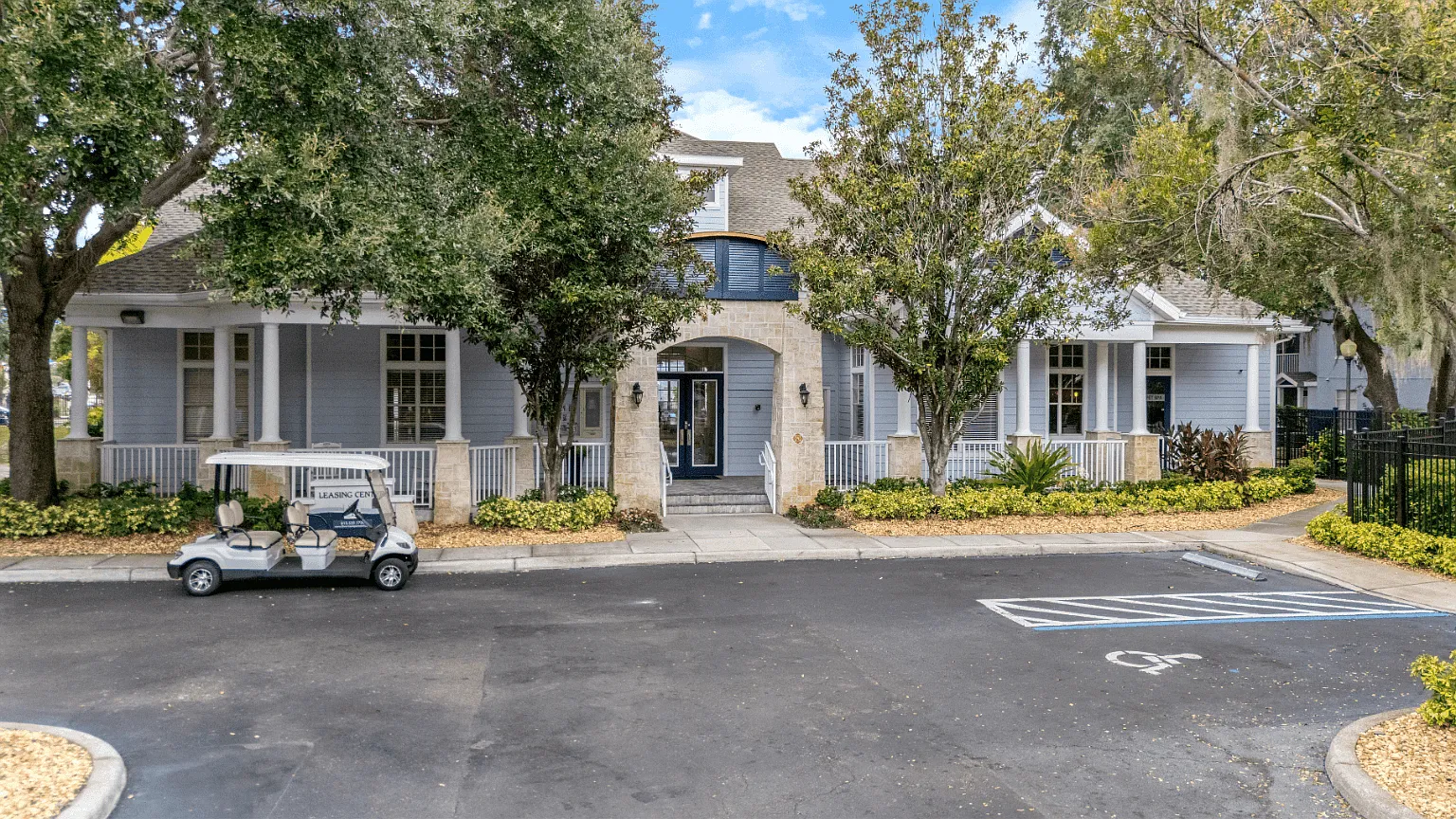 Rivertree Apartments — Photo 1
