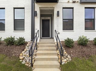 10559 Pleasant Branch Dr Unit 201, Raleigh, NC 27614