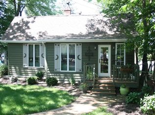 33012 80th St, Burlington, WI 53105