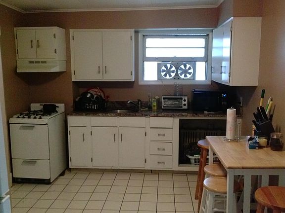 4th image of 310 Western Ave #2