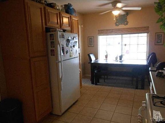 3rd image of 1115 Forest Ave