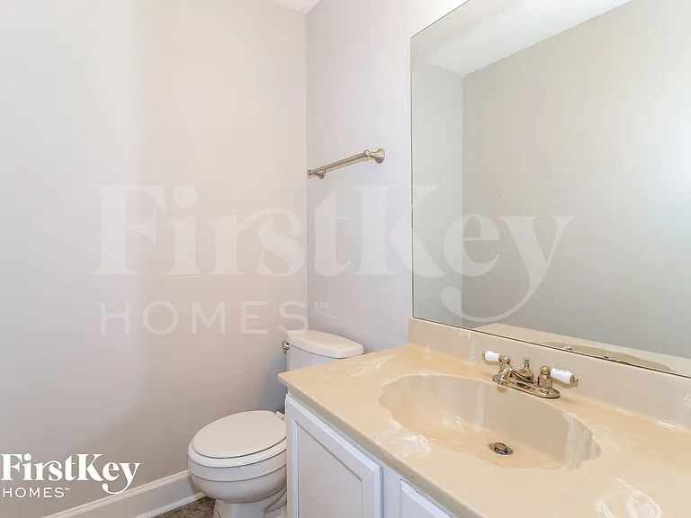 8688 Chimneyrock Blvd — Photo 12