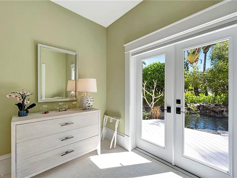 1375 Gordon Dr — Photo 18