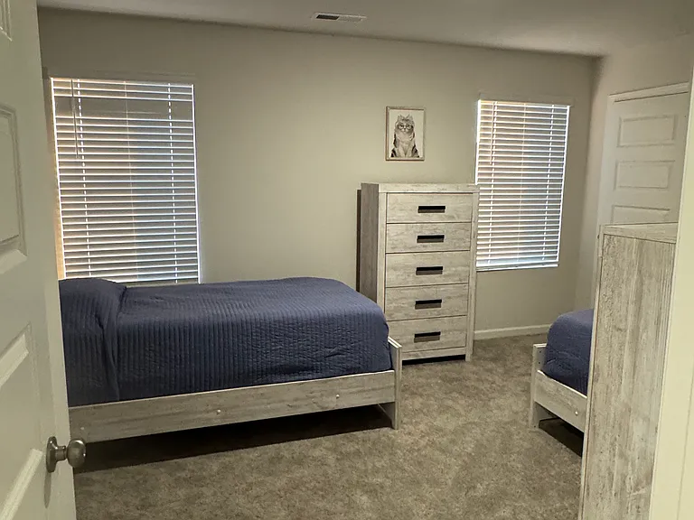 901 Moray Ln — Photo 10