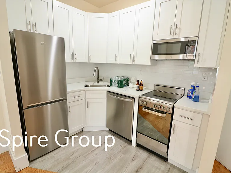 303 W 76th St #3A — Photo 8