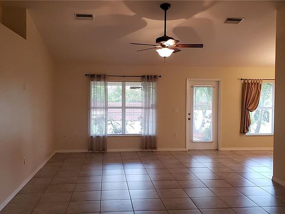 5th image of 2849 NW 27th St