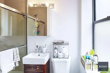 Rented by Bond New York