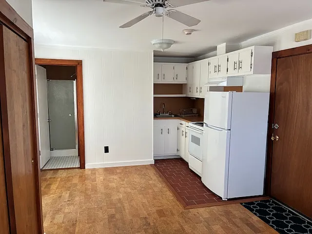 24 Perkins Ave #9 — Photo 3