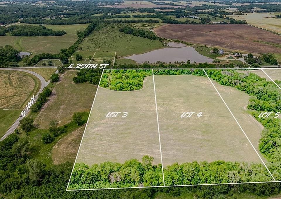 1st image of 4 E 259th St