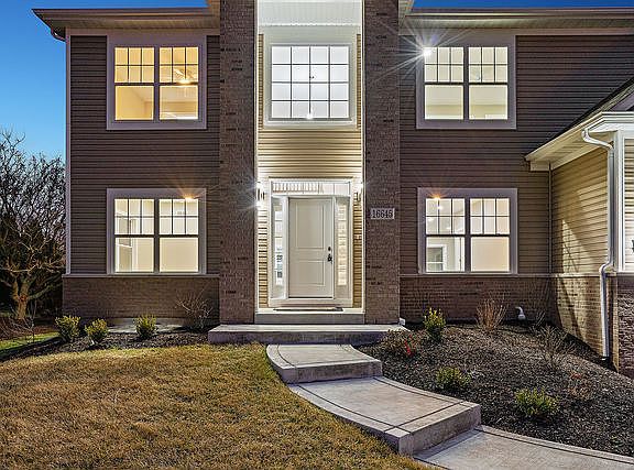 5th image of 16645 S Silver Creek Ct