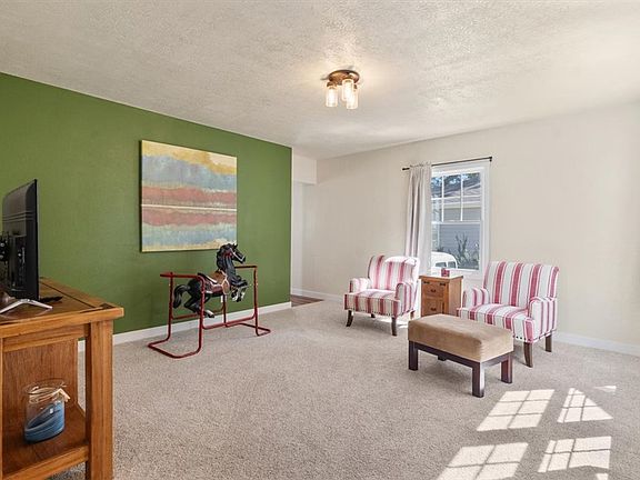 5th image of 1105 N 26th St