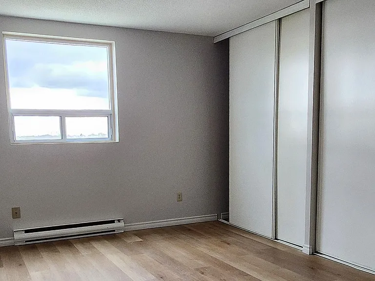 421 Fairview Dr #501 — Photo 23