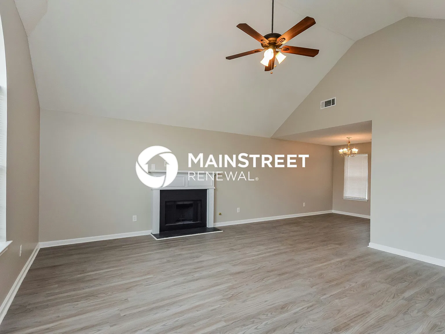 4365 Idlewood Park — Photo 2