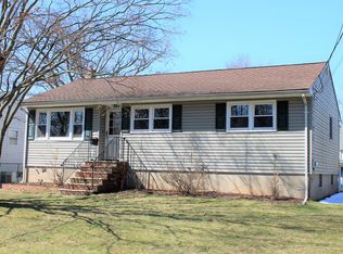 175 1st St, Middlesex, NJ 08846