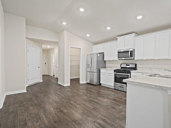 4th image of 179 Logrono Ct