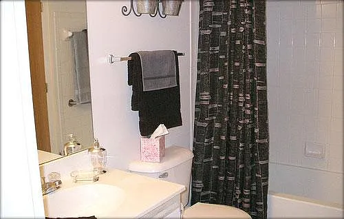 402 Ashland Ave #H — Photo 6