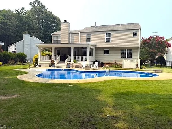 114 Van Curen Ct, Yorktown, VA 23693