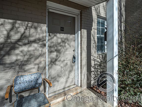 2nd image of 600 S Broadway Ave APT B5