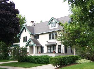 4017 N. Richland Ct., Shorewood, WI 53211