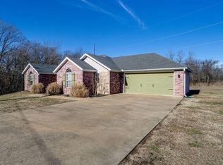 19 Lathrop Ln, Siloam Springs, AR 72715