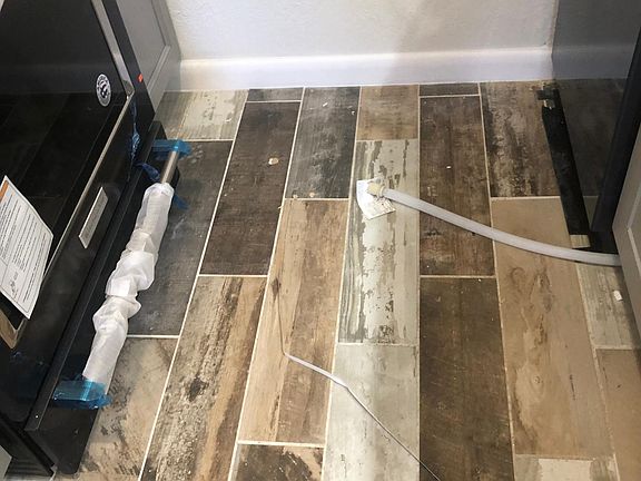 4th image of 4625 Bayshore Dr