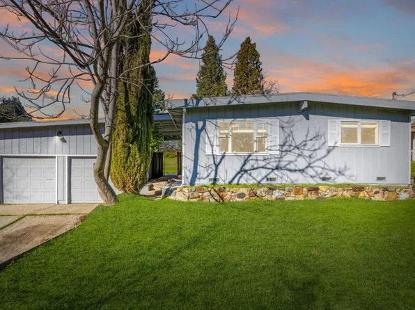 149 Argonaut Dr, Diamond Springs, CA 95619