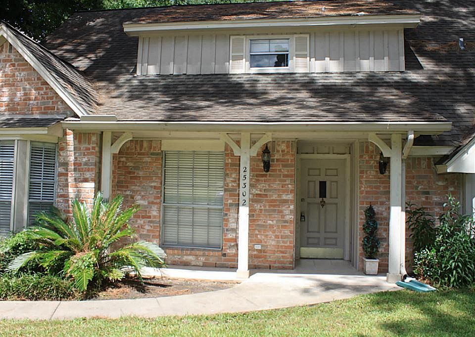 2nd image of 25302 Long Hill Ln